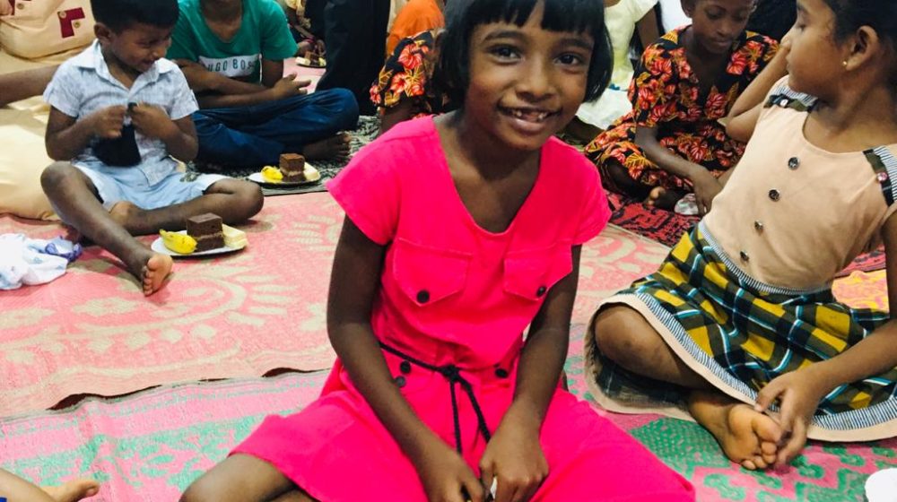 sri-lanka-bambini-sinai (4)